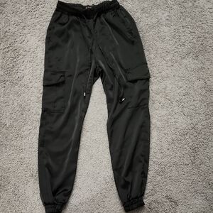 Amisu Black Joggers And Pants | Size 4